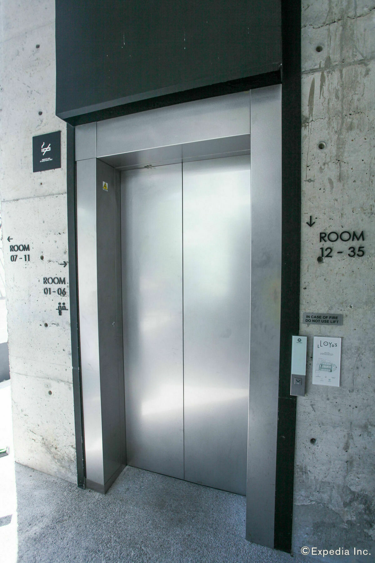 Khách sạn Lloyd's 3*